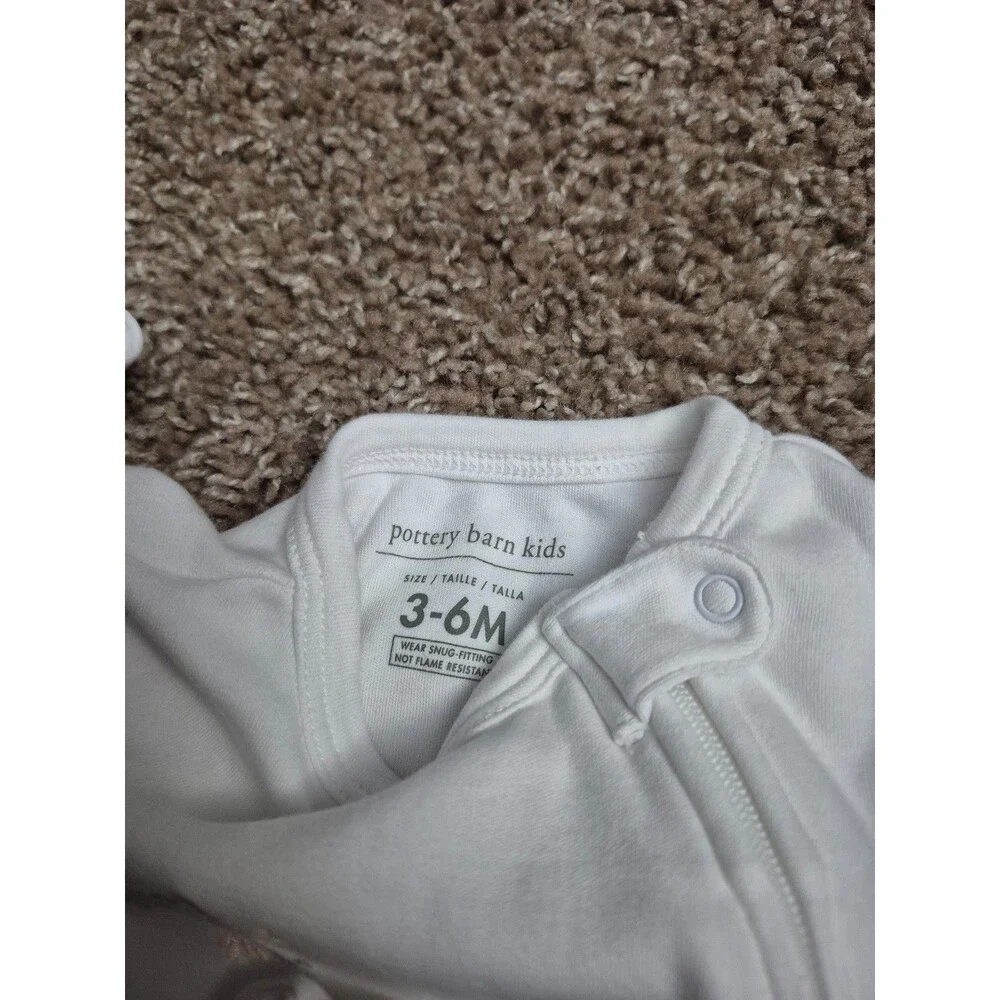 Pottery barn kids zip sleeper size 3-6 months bunnies